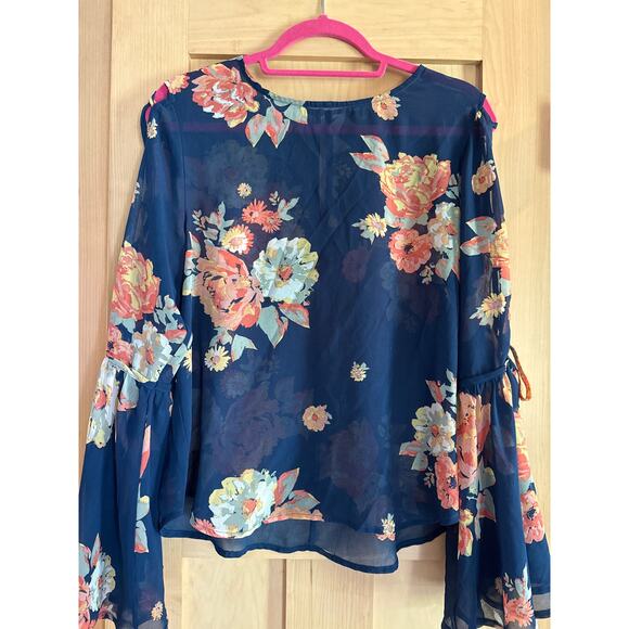 LILY ROSE Sheer Floral Blouse Size Large Bell Sleeves - Picture 1 of 8